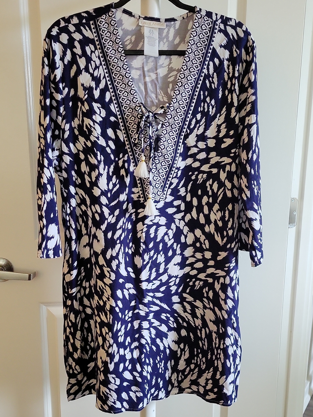 Lilly Pulitzer Navy and White V-Neck Swim Cover-Up Tunic with Tassels